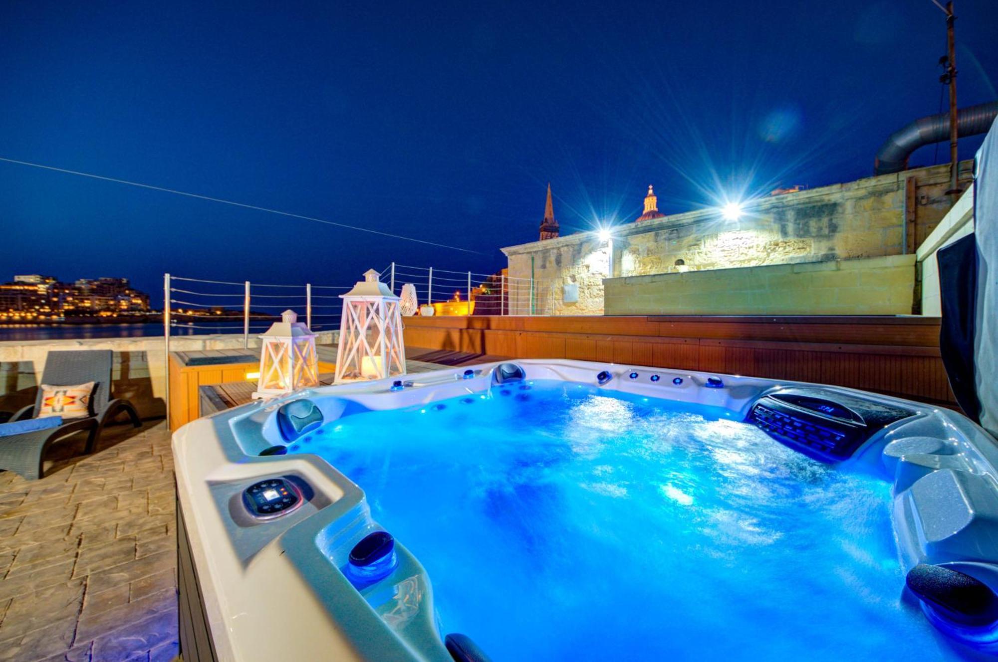 Valletta Waterfront Villa With Pool And Jacuzzi Buitenkant foto
